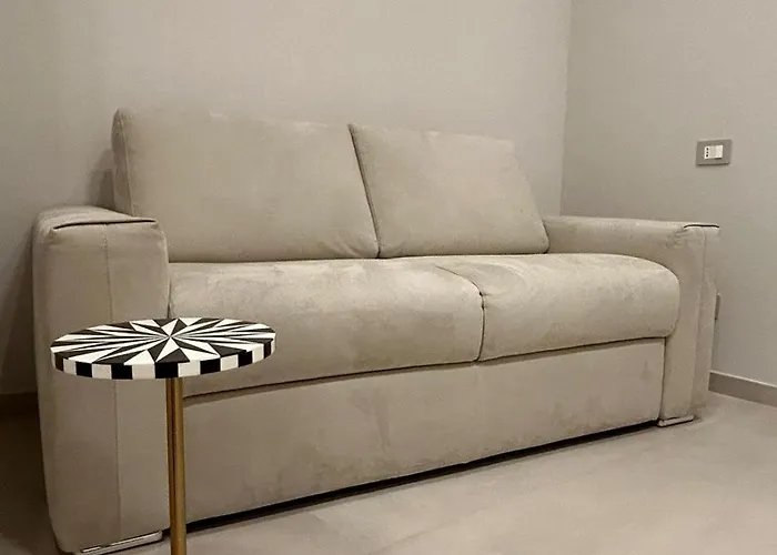 Palazzo Domini 3* Neapel