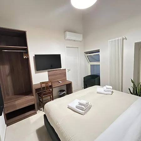 Palazzo Domine فندق مبيت وإفطار